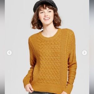 Mossimo woman’s sweater-Size XS